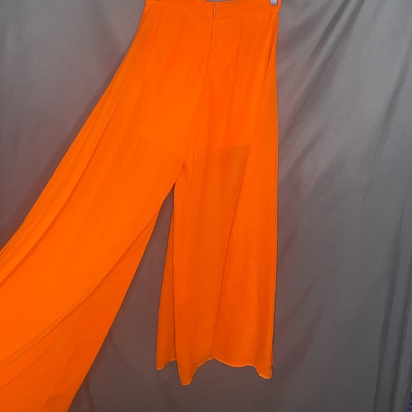 3/$30 Flowy chiffon pants - Picture 1 of 4